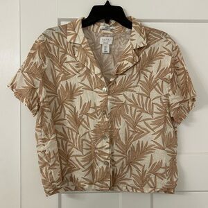 Nicole Miller Linen Tan and Cream Leaf Print Button-Down Shirt